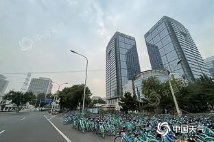 贝弗利谈最强白人首发：希罗、迪文岑佐、卡鲁索、G-马修斯、切特